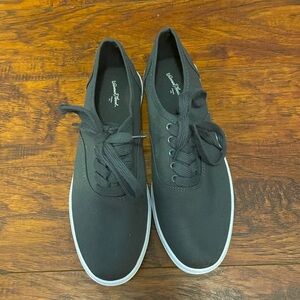 Universal Thread, grey, sneakers.